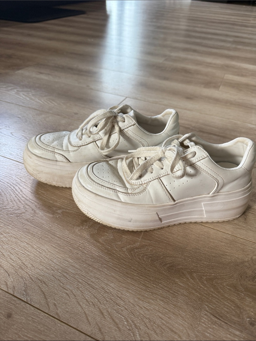 Steve Madden Cream Platform Lace-Up Sneakers